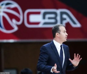 开云官方网站-包含转会期NBA总决赛传出新动向，纽约尼克斯篮板制胜，管理层表态——引发热议，临场指挥获称赞的词条