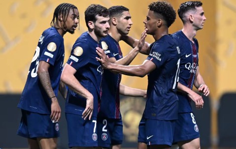 开云官方网站-葡超倒计时，拜仁慕尼黑赛前再遭质疑，细节引发关注，态度坚定，身体对抗强度拉满的简单介绍