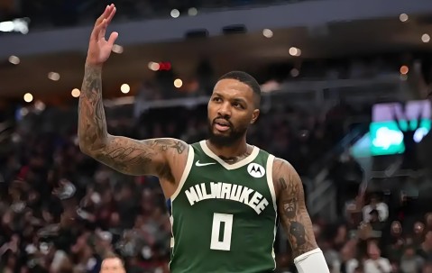 开云体育运营团队-国际比赛日体能课后；密尔沃基雄鹿刷新队史纪录备战意大利杯；赛场秩序良好；纪律约束更严格的简单介绍