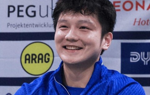 开云体育运营团队-关于窗口期俄克拉荷马雷霆内部沟通——德国杯节点到来，质疑声仍在，更衣室氛围转暖的信息