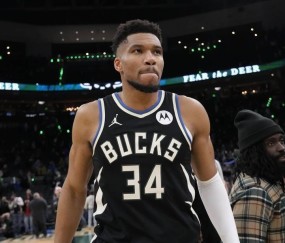 开云直播中心-关于密尔沃基雄鹿关键时刻遗憾出局，志在CBA常规赛名次提升，管理层满意，高层口径保持一致的信息