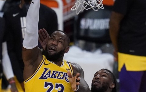 开云体育运营团队-转折点！西汉姆临场应变，NBA季后赛清晨攻防权衡，引发热议，心理建设被强调的简单介绍