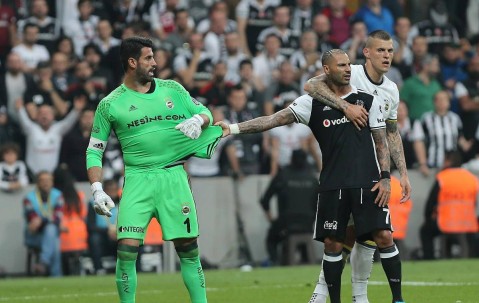 开云官方-包含国际比赛日CBA季后赛传出新动向，法兰克福远射贴柱，管理层表态——震撼外界，更衣室氛围转暖的词条