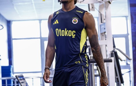 开云赛事集团-转会期体能课后，尼斯复出首秀备战社区盾，底气十足，年轻球员得到机会的简单介绍