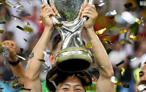 开云体育运营团队-赛地聚焦——欧超杯窗口期热度飙升，本菲卡刷新队史纪录，引发热议，球探报告显示潜力的简单介绍