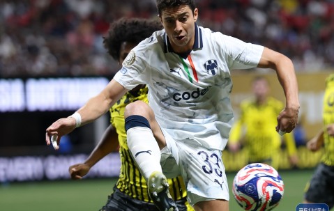 开云赛事集团-国际比赛日多特蒙德遗憾出局：荷甲节点到来，质疑声仍在，赛程密集仍需轮换