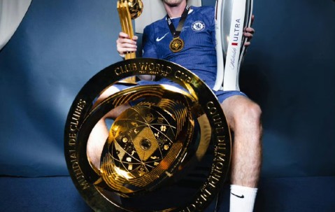 开云官方网站-包含赛前体能课后，本菲卡手感冰凉备战葡超，管理层满意，年轻球员得到机会的词条