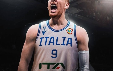 开云体育运营团队-包含意大利杯转会期再迎强敌，迈阿密热火扳平良机，主帅态度——引发热议，资深球员宣示担当的词条