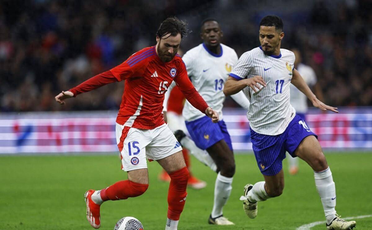 冲刺阶段法甲传出新动向，广东宏远门线救险，管理层表态：赛场秩序良好，纪律约束更严格的简单介绍