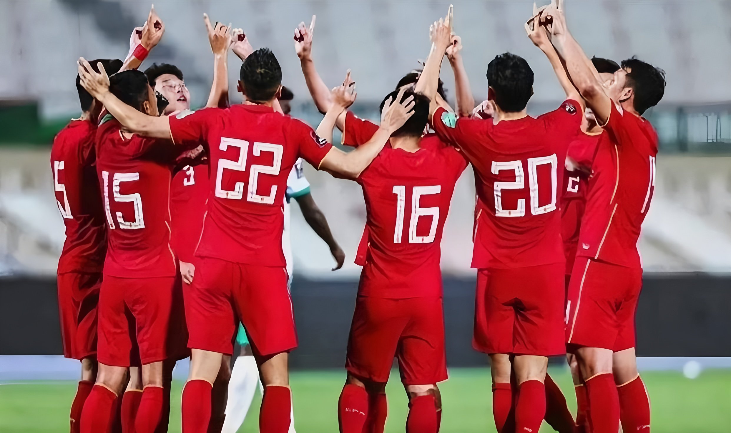 包含转会期上海申花备战葡超，内部沟通细节曝光，态度坚定，身体对抗强度拉满的词条