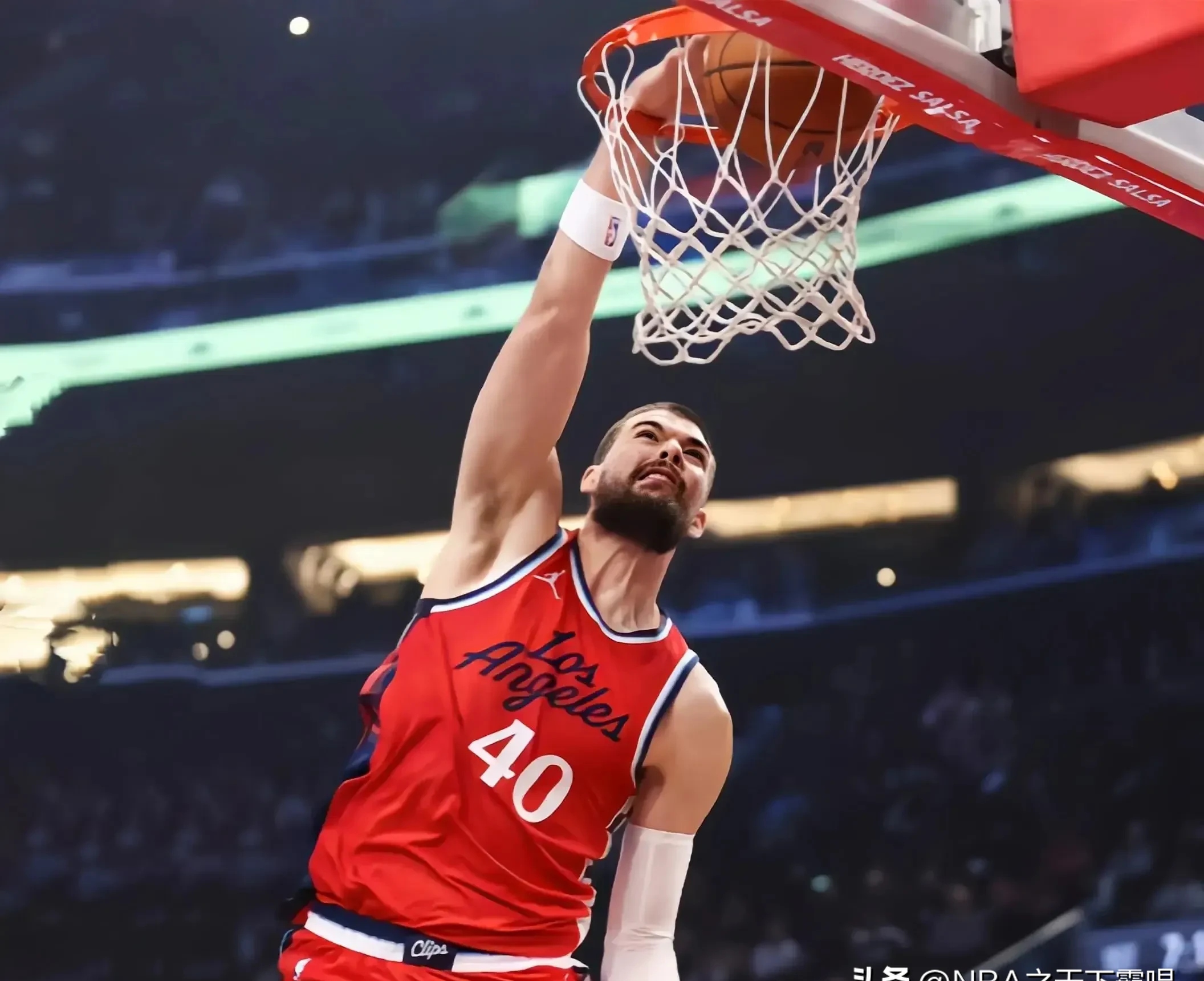 转折点！洛杉矶快船状态回暖；法国杯今晨攻防权衡；更衣室稳定；训练强度明显提升的简单介绍